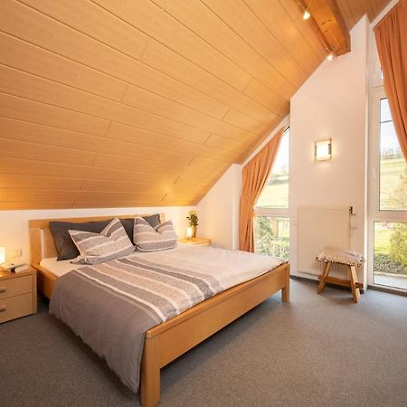 Ferienwohnung Lea 厄赫宁根 外观 照片